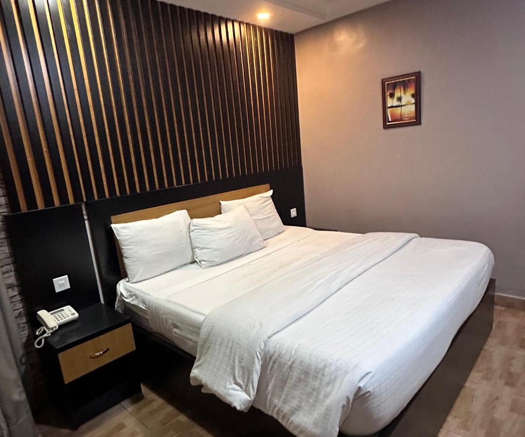 Msquare Hotel Gra 이케야 외부 사진