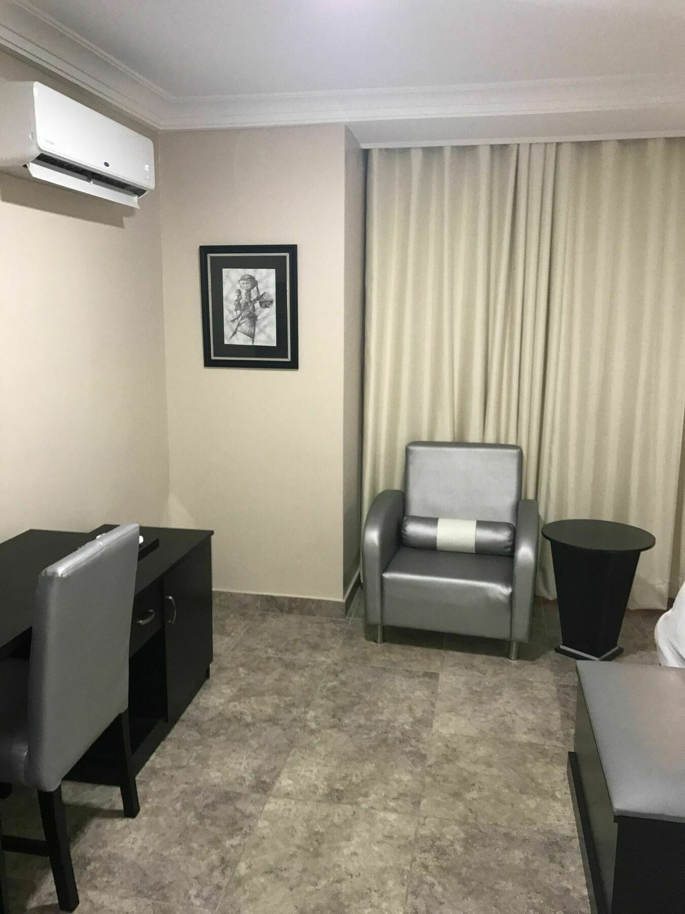 Msquare Hotel Gra 이케야 외부 사진